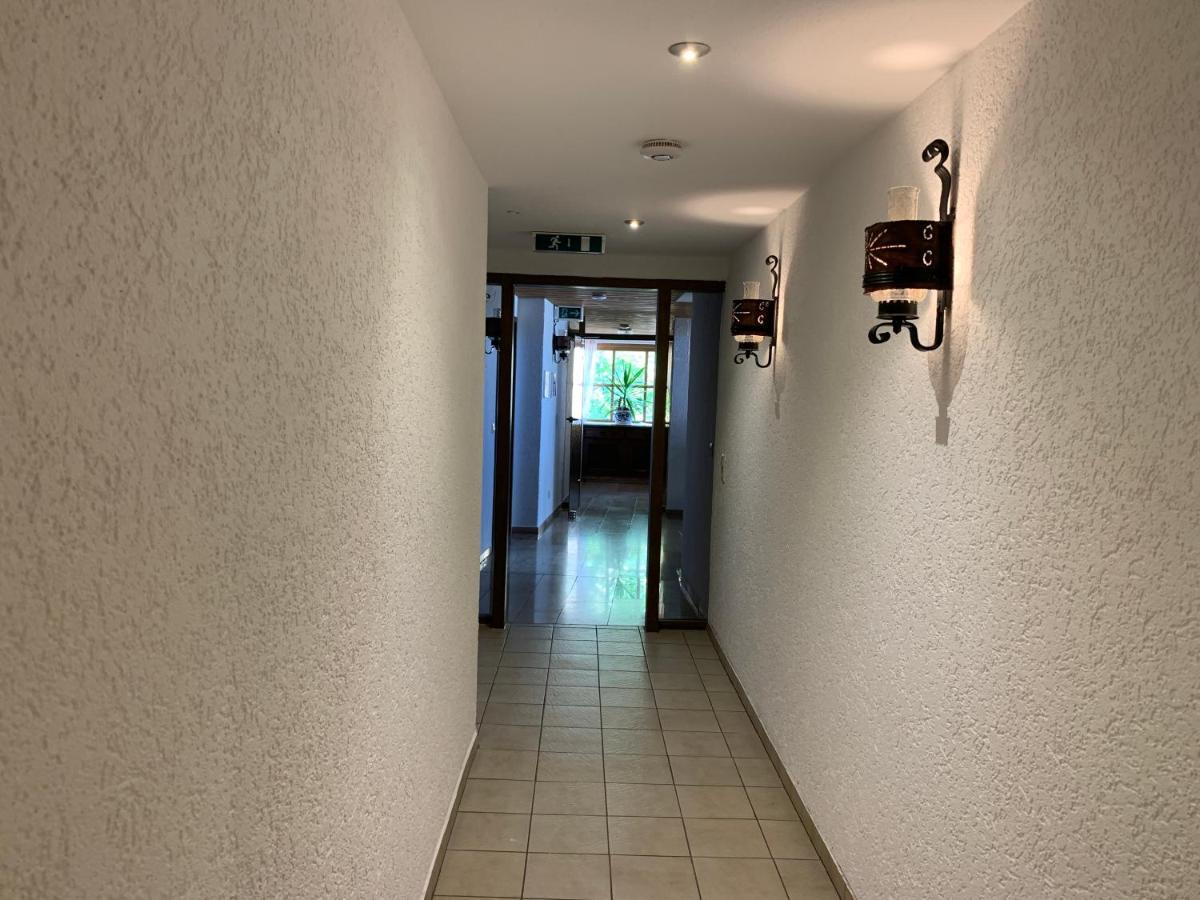 Gasthof Zum Baeren Asperg Exteriör bild